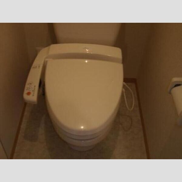 クレール津田沼202号室 クレール津田沼温水洗浄便座