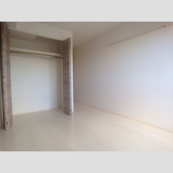 プランドール・アデン202号室 洋室