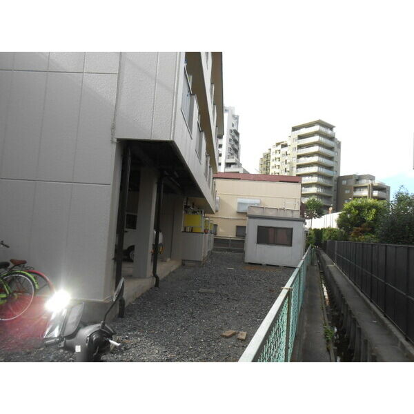 シャトー沼影 外観