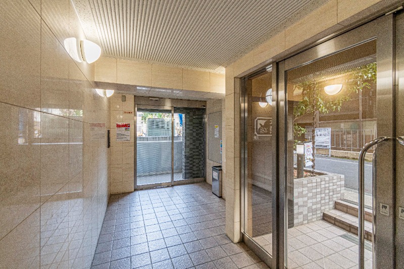 スカイコート西新宿第21階 エントランス