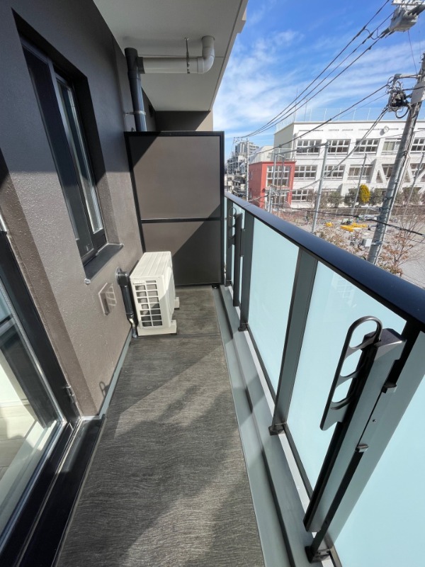 レジディア高田馬場3階 バルコニー