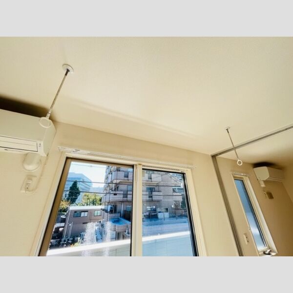 シャトン湘南藤沢305号室 室内物干し