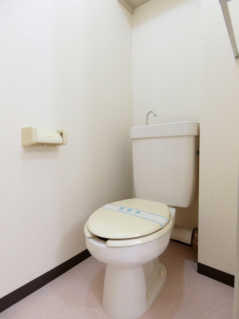 グリーンパーク田園１８号0102号室 トイレ