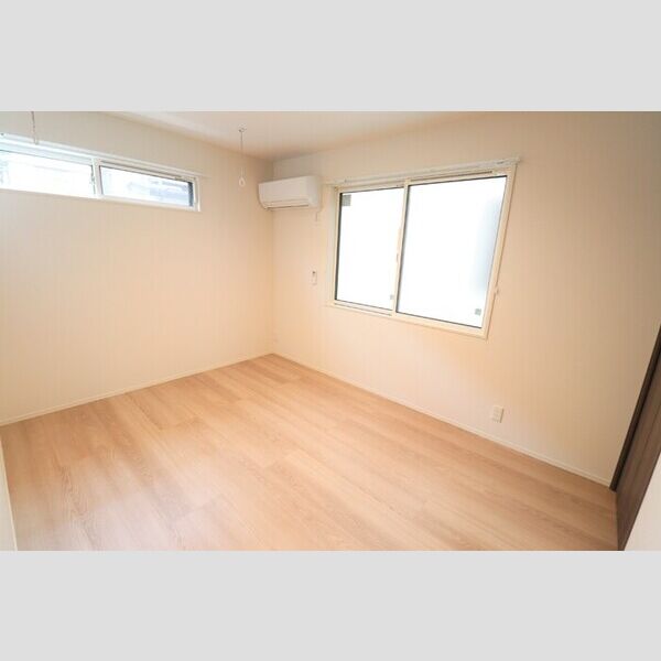 Premier101号室 洋室