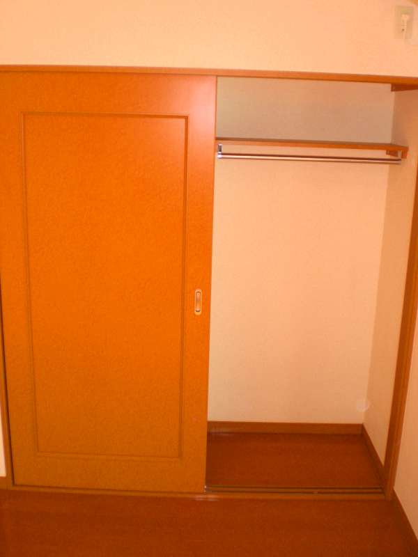 レオパレスＫＯＴＯＢＵＫＩ　Ⅱ 内観