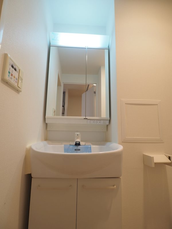 レジディア杉並方南町1階 洗面