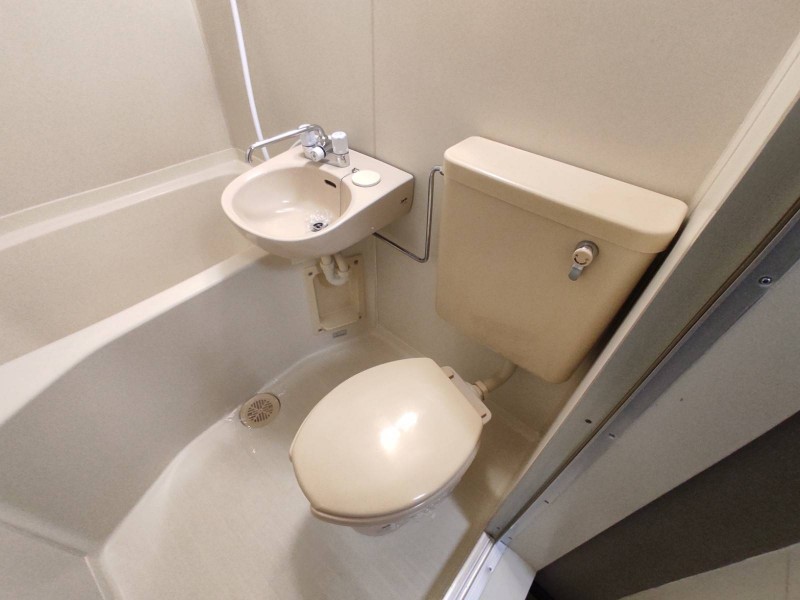 フラット鶴瀬2階 部屋その他