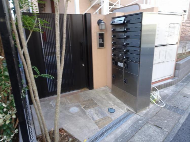 Ｌａ　Ｐｒｏｖｅｎｃｅ　ｄｕ　ＵＲＡＹＡＳＵ（E-212） エントランス