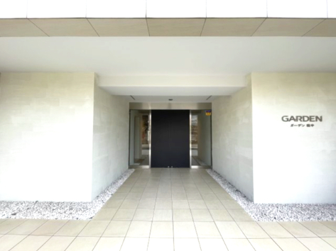 ガーデン萩中112号室 エントランス