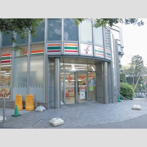 ドルチェ・パエーゼ セブンイレブン佃2丁目店まで267m