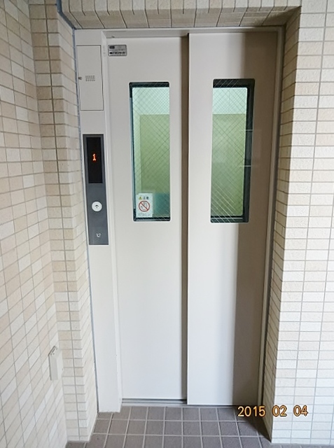 フォレスト柳沢0404号室 エレベーター