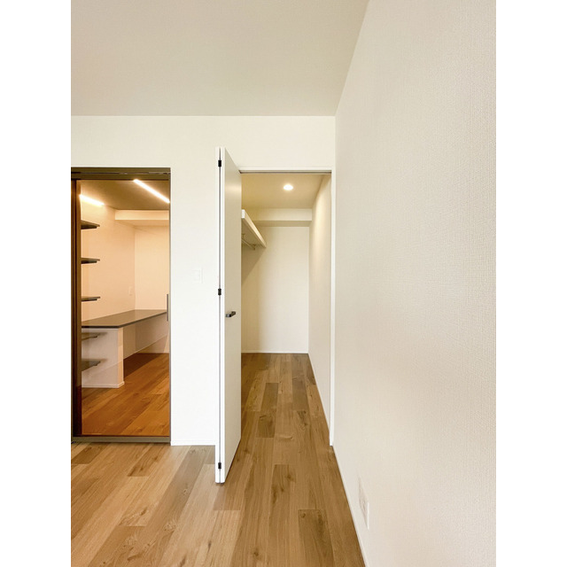 オーパスホームズ白山1002号室 WIC