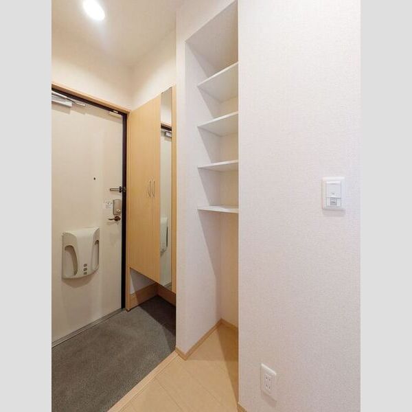 富士　一番館101号室 玄関