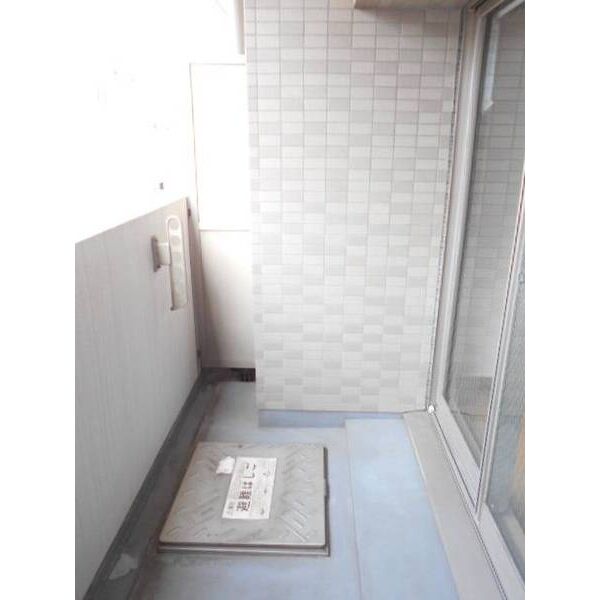 メゾン・ド・ヴィレ千葉中央0903号室 バルコニー