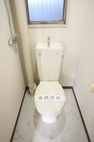 コンバイン新杉田4階 トイレ