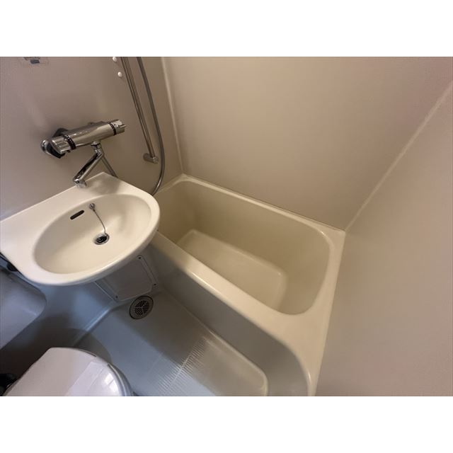 グリーンヒルズ105号室 3点ユニットバス