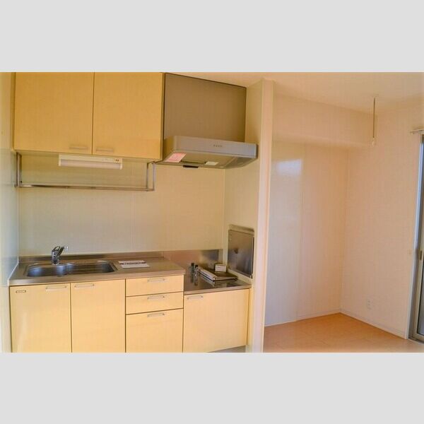 ジェンティーレ ヤマザキ リビングダイニング(別角度)