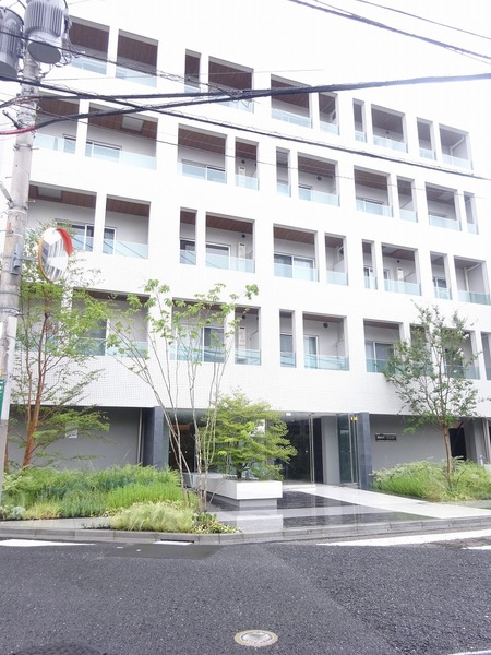 ルフレ　グランデ川口101号室 外観