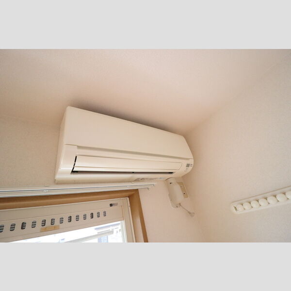 パセオおゆみ野112号室 エアコン