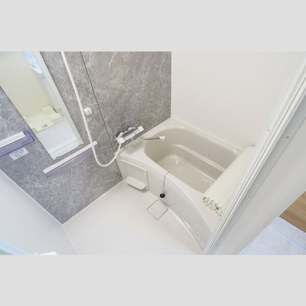 ウェルデンス戸塚　B205号室 お風呂