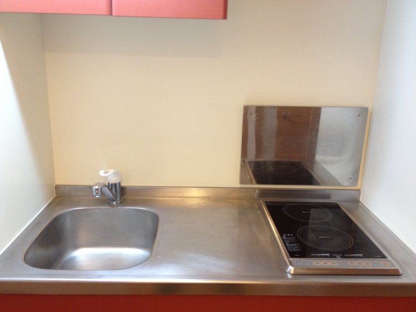 レオパレス大宮公園102号室 モニター付きインターフォン