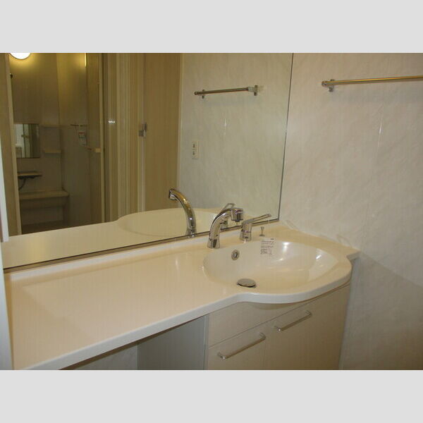 フロレスタ 102(洗髪洗面化粧台)