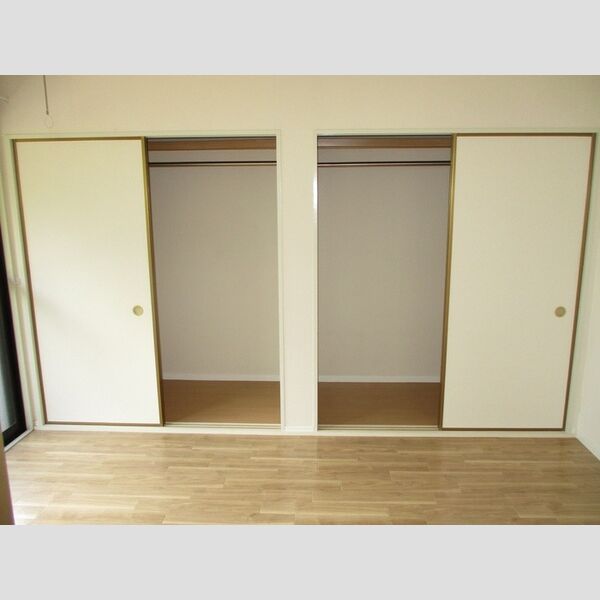 ラフィネ　FG 収納