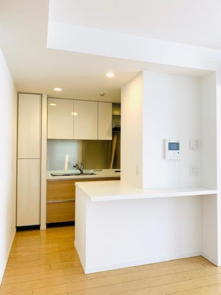 Ｂｒｉｌｌｉａ綱島ｉｄステーションフロント4階 リビング