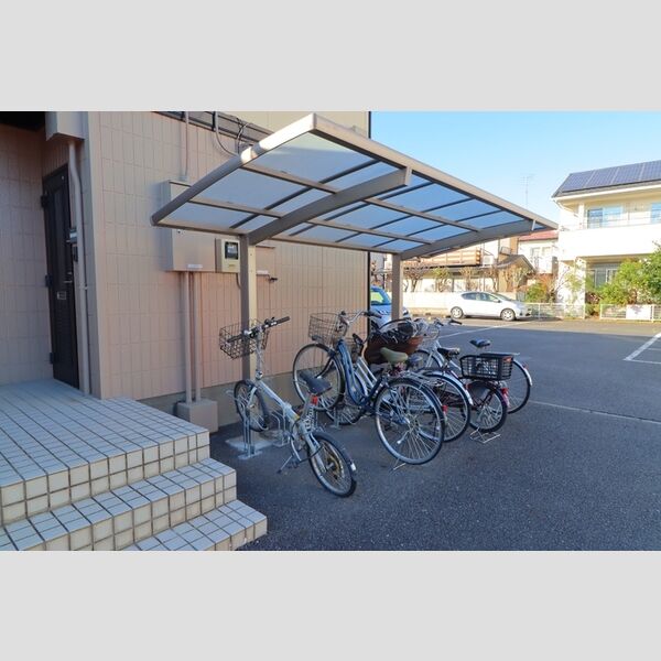 ジュネスハイム　弐番館 駐輪場