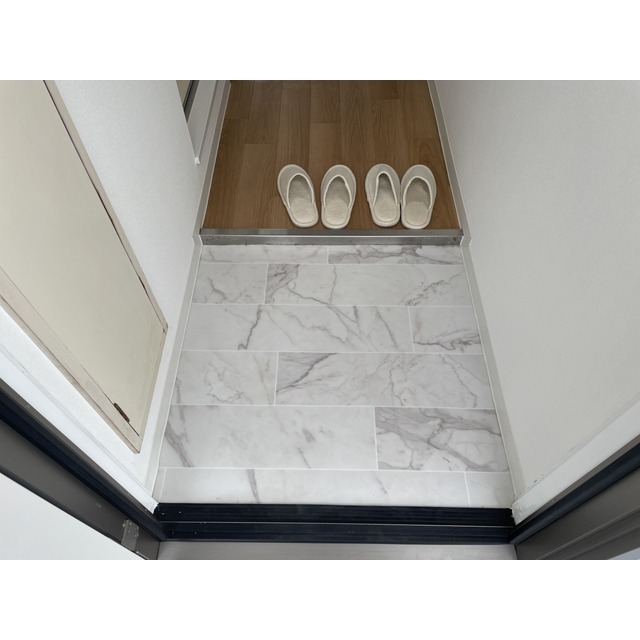 ＳＵＲＦ　ＨＯＵＳＥ214号室 内観