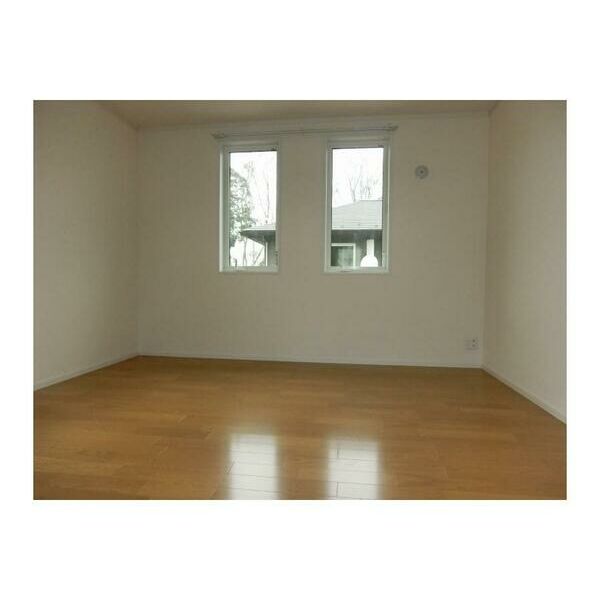 グランディールカシワタナカ　F棟 リビング