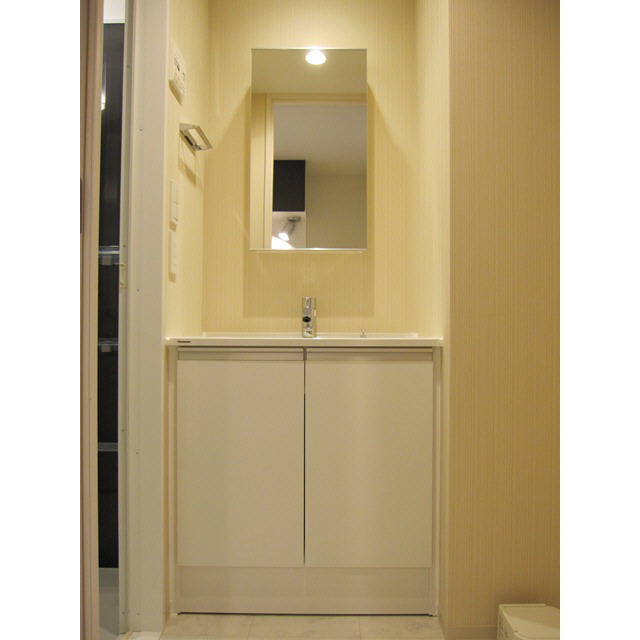 プレール・ドゥーク中野江原町 内観