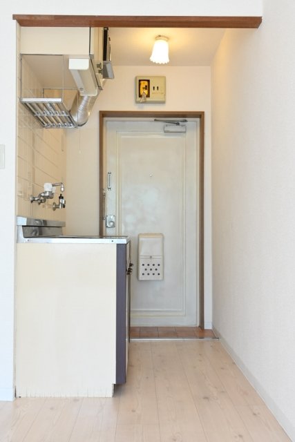 メゾン・ド・ブリーヤン 玄関