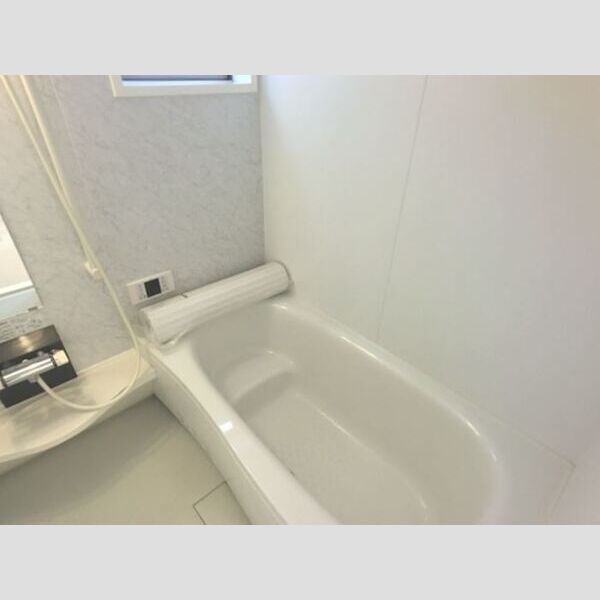 ワイズハウス201号室 ◆追焚き付きバスルーム◆