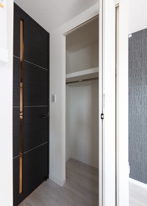 グランドコンシェルジュ六本木13階 ※カラータイプ異なります