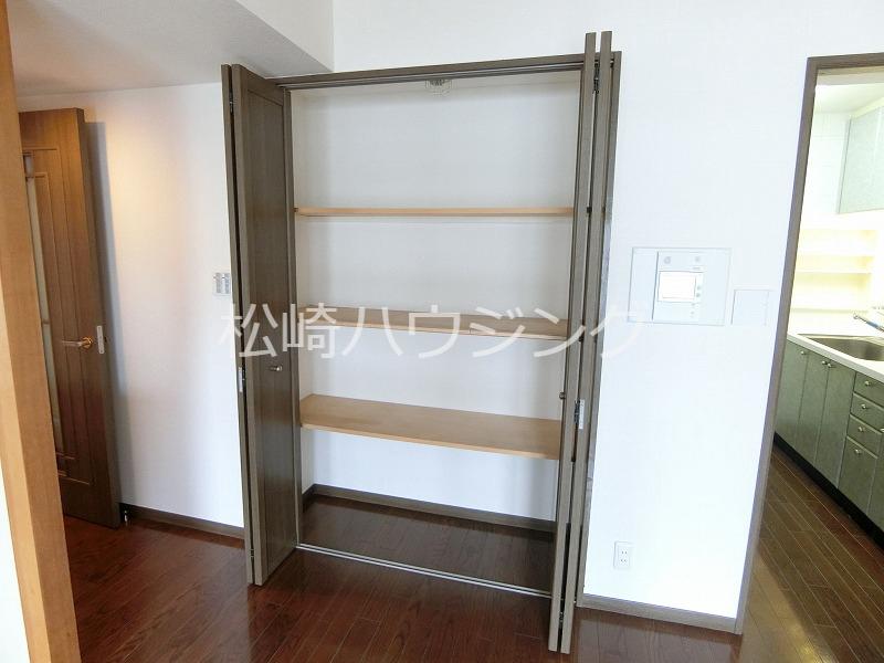 ライオンズシティ中野 収納