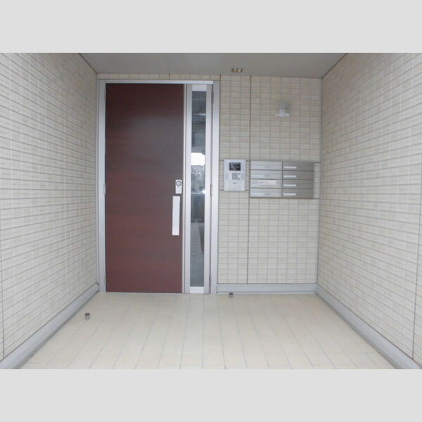 ビューティー・フレア エントランス