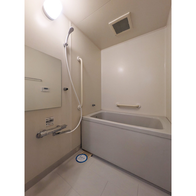 ルクレ川口ウエスト0303号室 お風呂