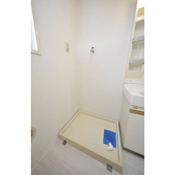 ジュネパレス平塚第030301号室 洗濯機置場