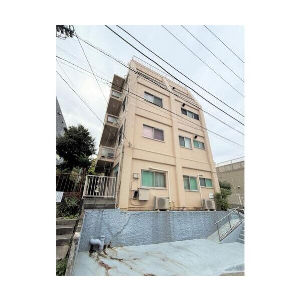 メゾンヨシダ302号室 外観