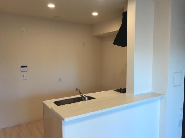 ＣＯＲＮＩＯＬＯ （コルニオーロ） キッチン