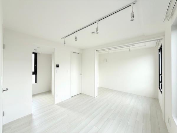 ＡＬＥＲＯ新中野ＩＩ4階 リビング