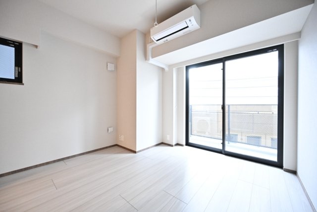 ＧＲＡＮＳＩＴＥ　ＮＡＫＡＭＥＧＵＲＯ4階 部屋その他