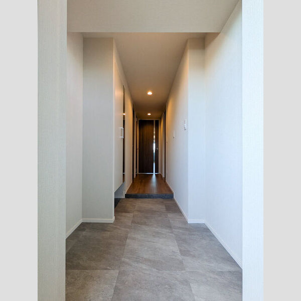 サンジョイアゼロ707号室 玄関