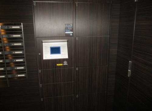 ライオンズ鶯谷マークスフォート12階 宅配ボックス　※2025年12月撮影の写真