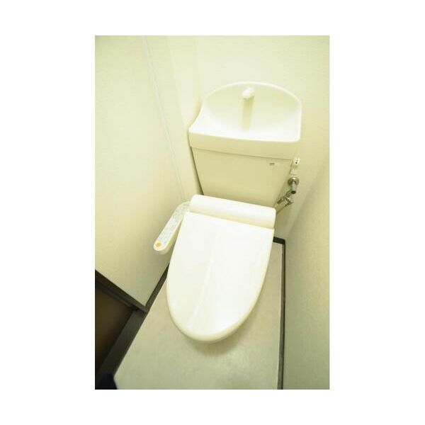 エクセルハイム302号室 トイレ