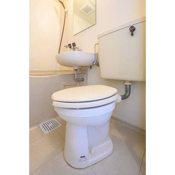 メゾン・ド・ジュール0405号室 トイレ