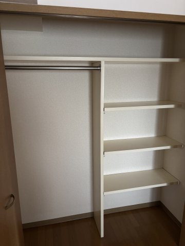 椎の実ハイツ 収納
