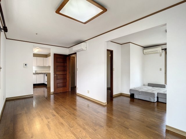 アネスタＫ リビング