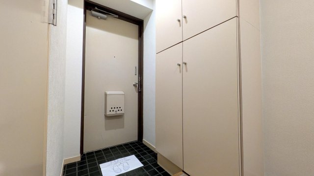 ライオンズマンション西荻南 玄関